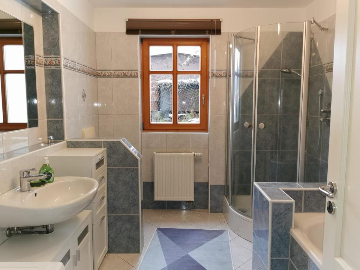 Ferienwohnung Am Fuchsbuehl Шопфхайм Екстериор снимка
